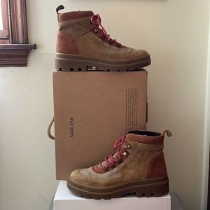 Naguisa Monzon Hiking Boot Tobacco Suede sz. 39/9